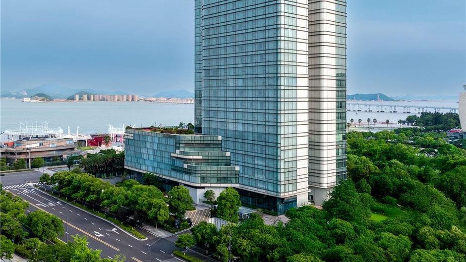 Pullman Zhoushan Seaside Exterior