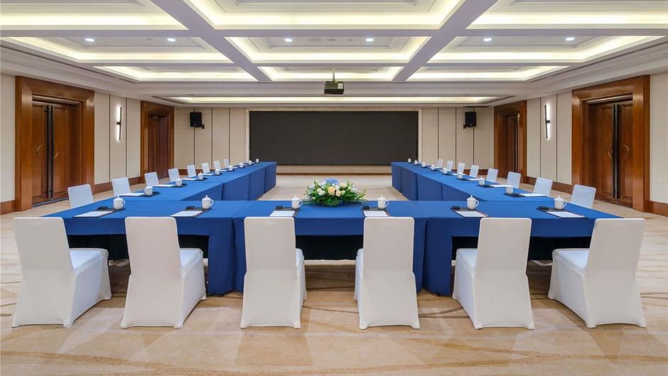 Pullman Zhoushan Seaside Meeting