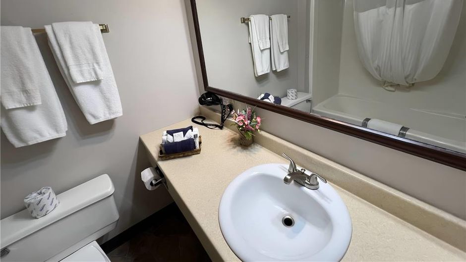 Ramada by Wyndham Florenceville Room