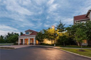 Larkspur Landing Extended Stay Suites