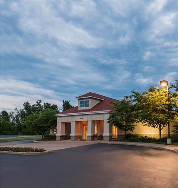 Larkspur Landing Extended Stay Suites