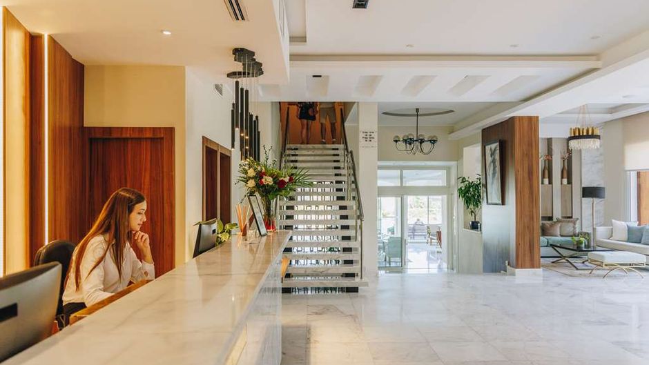 Hotel Corsica Lobby