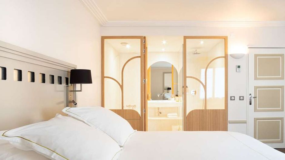 Grand Tonic Hotel Biarritz Room