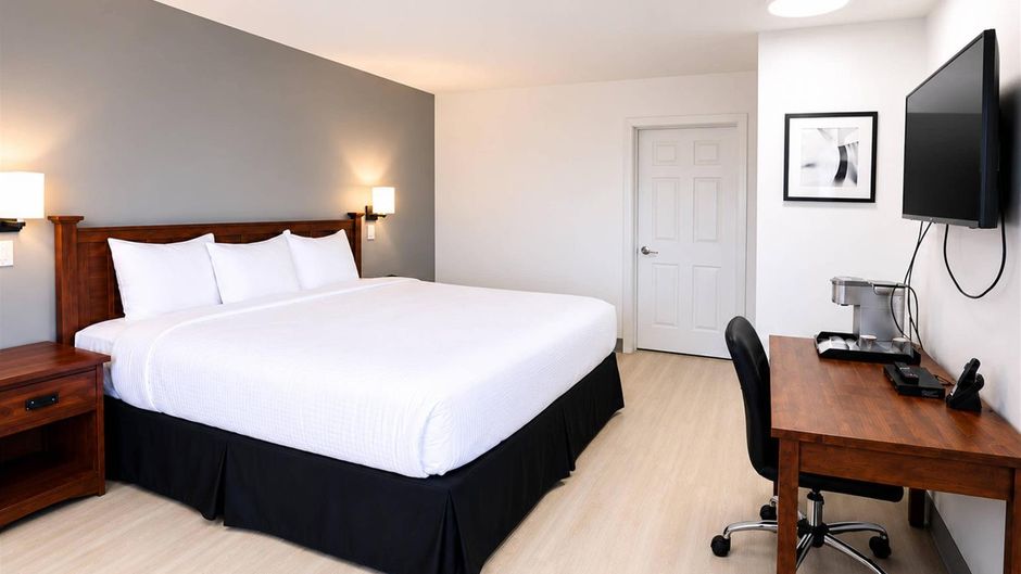 Maritime Inn Port Hawkesbury Room