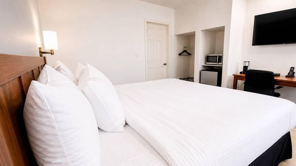Maritime Inn Port Hawkesbury Room