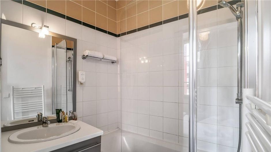 Comfort Aparthotel Lourdes Lorda Room