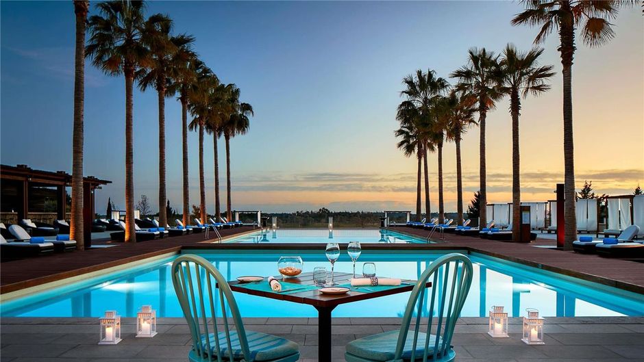 Victoria Golf Resort and Spa Restaurant