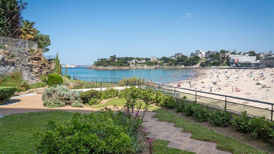 Best Western Hotel Le Crystal Dinard Exterior
