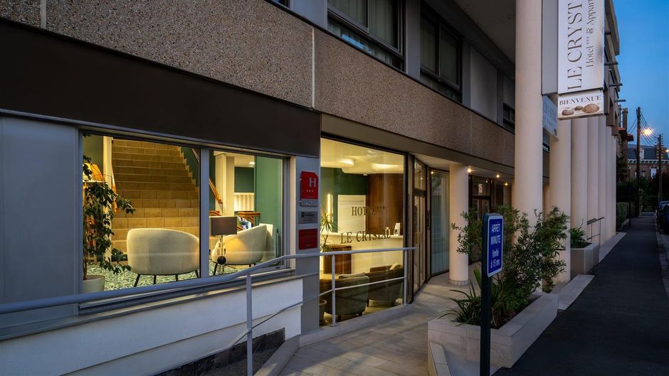 Best Western Hotel Le Crystal Dinard Exterior