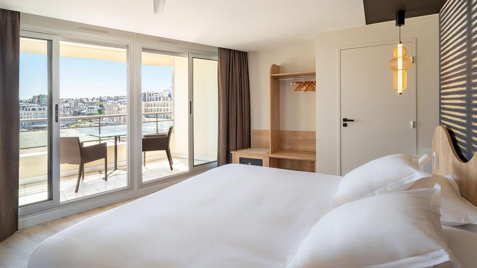 Best Western Hotel Le Crystal Dinard Room