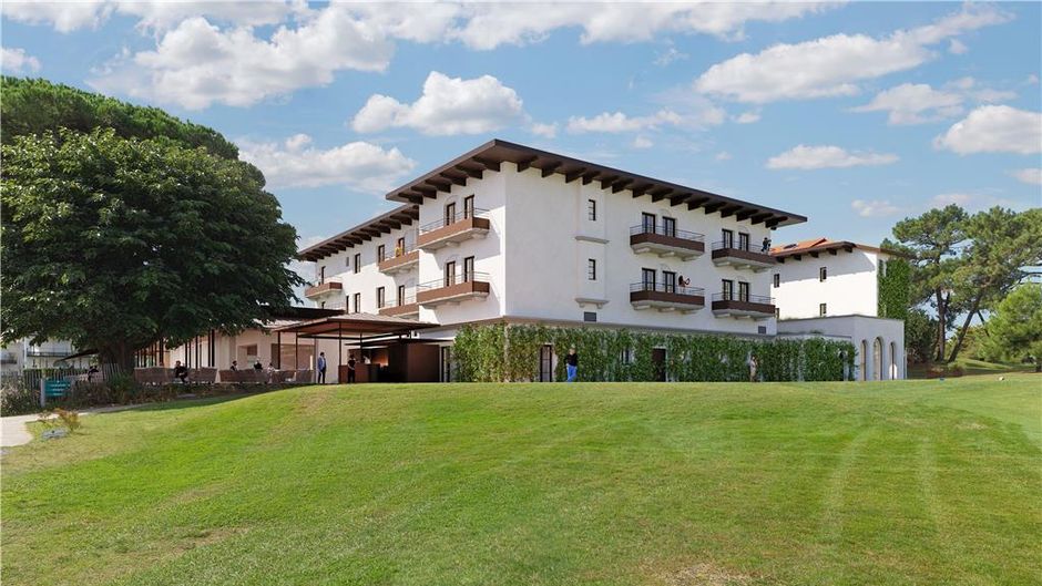 Golf de Chiberta Hotel Exterior