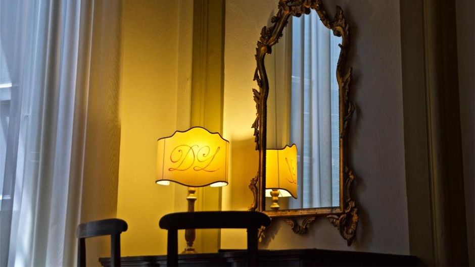 La Luna Room