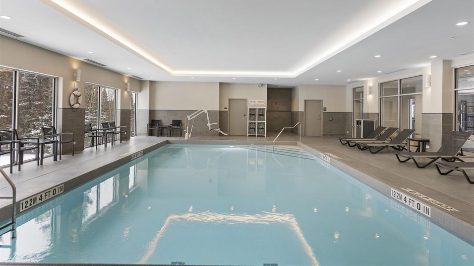 Hyatt House Thunder Bay Pool