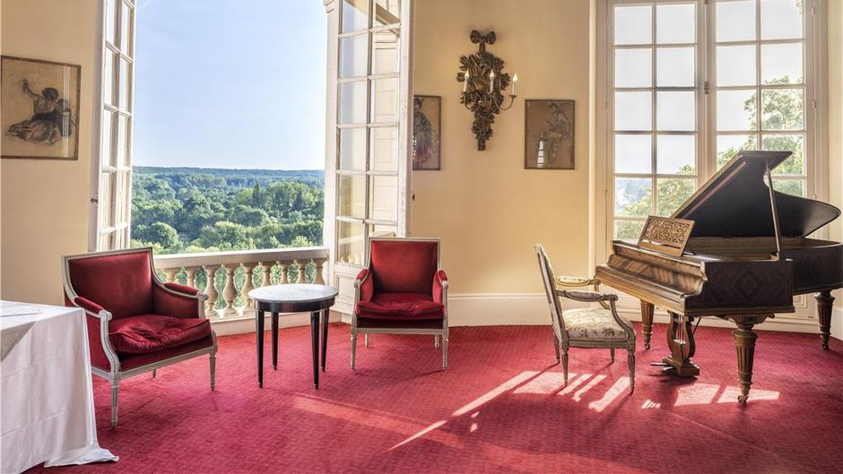 Chateau d'Artigny Meeting