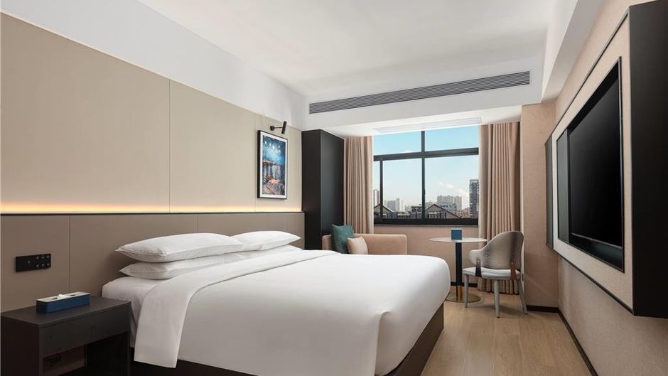 Days Inn Yueyang Train Station Room
