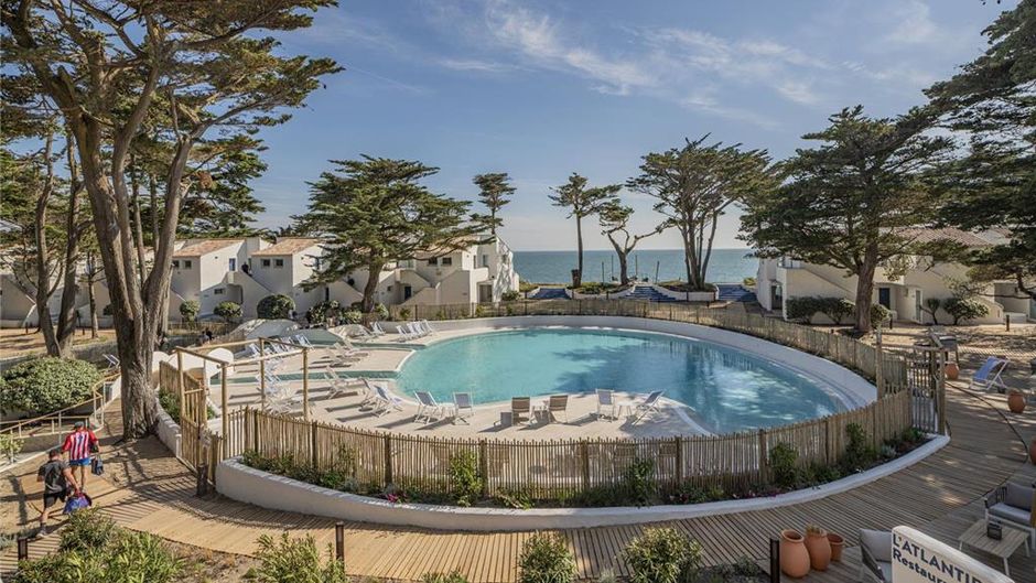 Hotel Punta Lara Pool