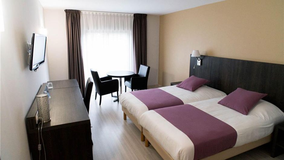 Ariane Hotel Fos Room