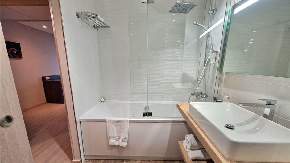 Ariane Hotel Fos Room
