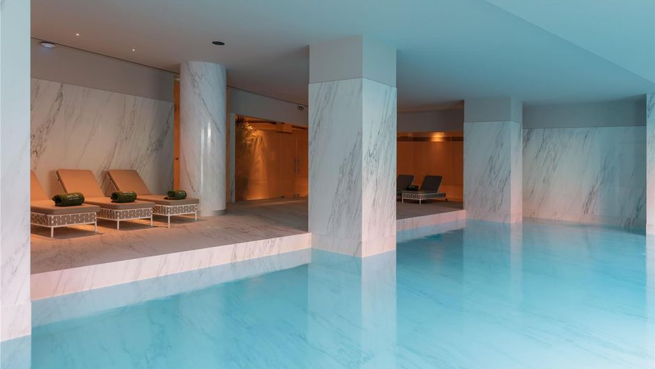 Melia Sao Joao da Madeira Pool