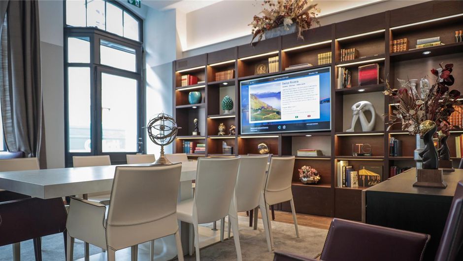 Swiss Luxury Apartments Meeting