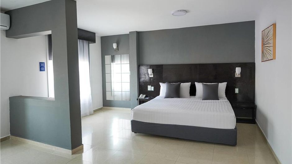 Days Inn by Wyndham Minatitlan Suite