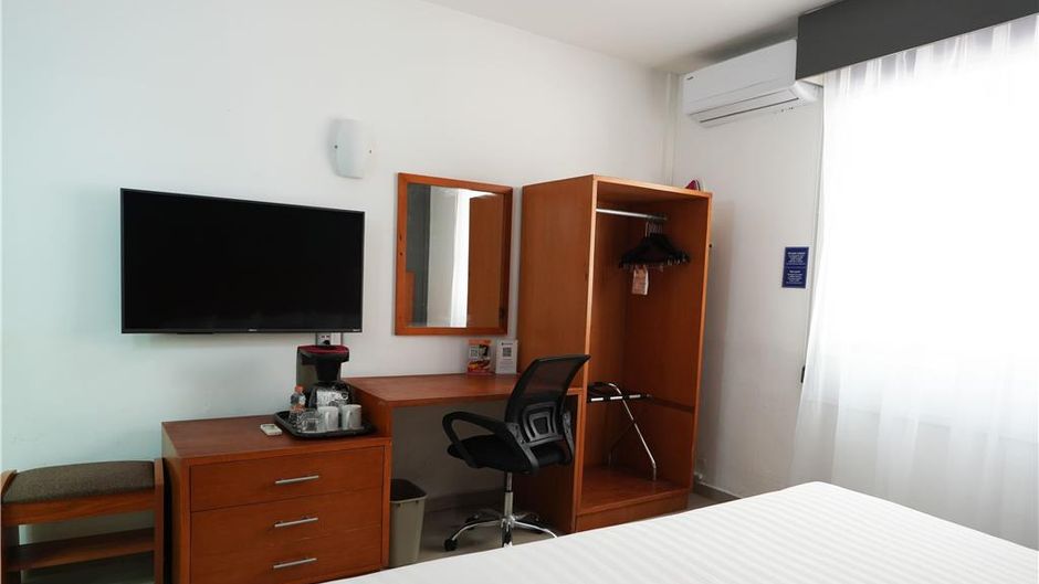 Days Inn by Wyndham Minatitlan Room