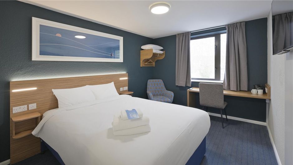 Hotel Campanile Milton Keynes Room