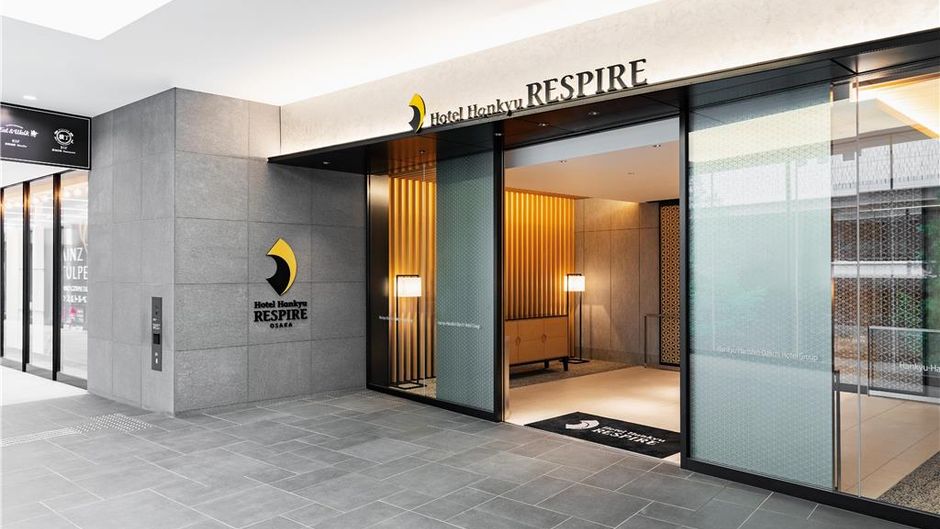Hotel Hankyu Respire Osaka Exterior