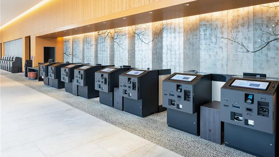 Hotel Hankyu Respire Osaka Lobby