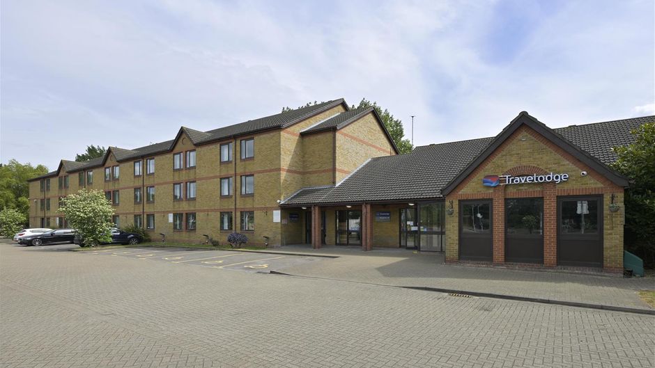 Campanile Hotel Exterior