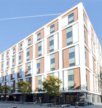 Premier Inn Bristol City Ctr Finzel