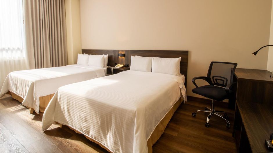 GHL Comfort Hotel San Diego Room