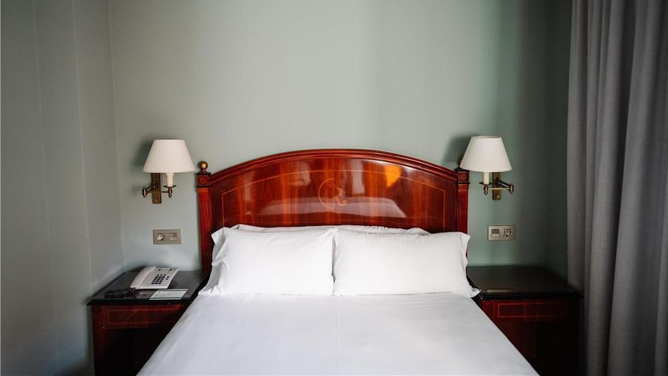 Hotel Rice Reyes Catolicos Room