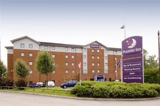 Premier Inn Castleford (Xscape,M62,J32)