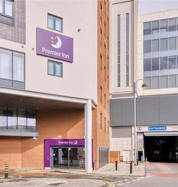 Premier Inn London Uxbridge Town Centre