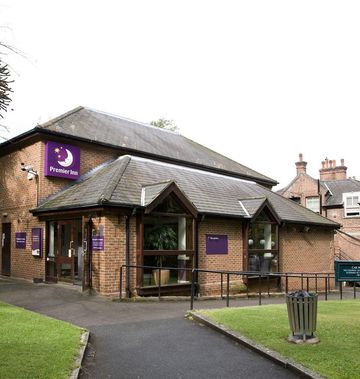 Premier Inn London Croydon South (A212)