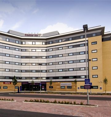 Premier Inn Manchester Airport North