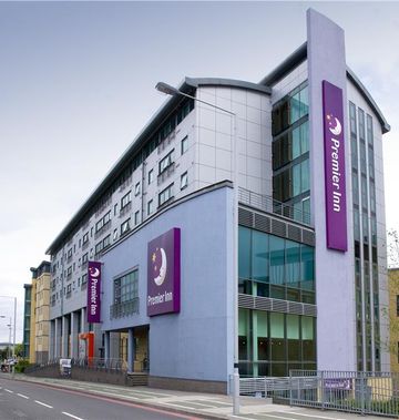 Premier Inn London Wimbledon South
