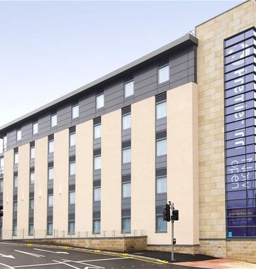 Premier Inn Halifax Town Centre