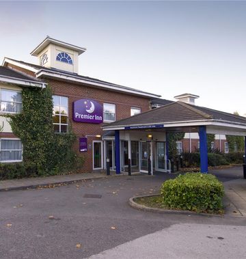 Premier Inn Rugby North (Newbold)