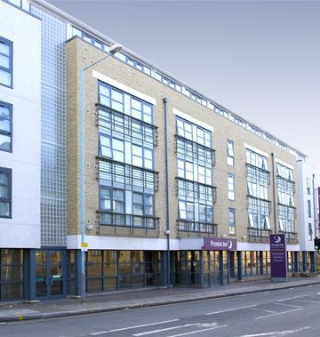 Premier Inn London Kew