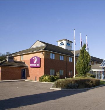 Premier Inn Luton South (M1, J9)