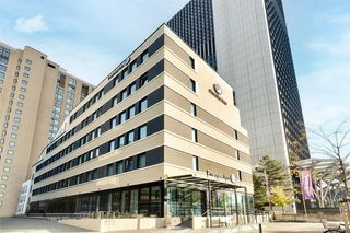 Premier Inn Frankfurt Westend Hotel