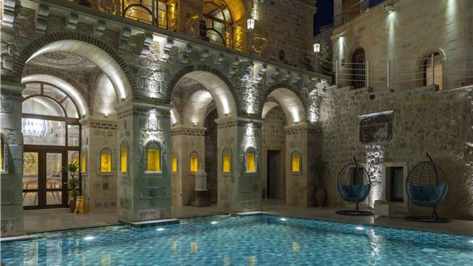 Elika Cave Suites Pool