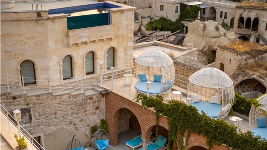 Elika Cave Suites Pool