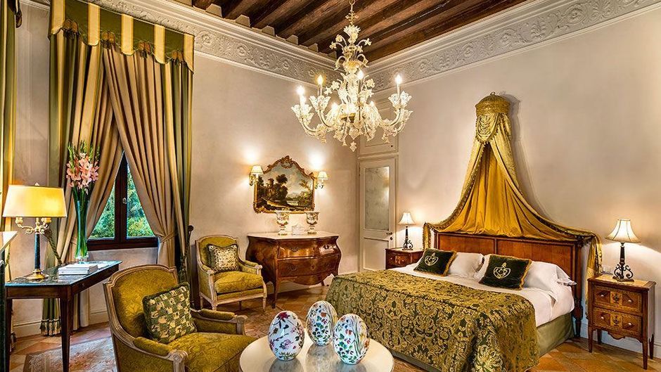 Villa Franceschi Room