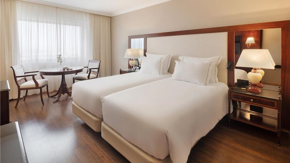 Dom Pedro Lisboa Hotel Room