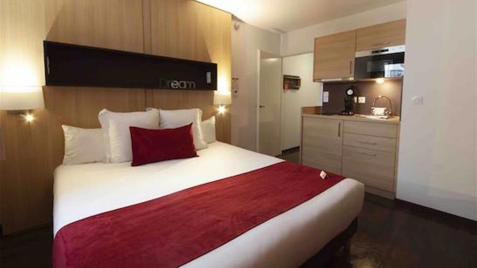 Hotel de Bonlieu Room
