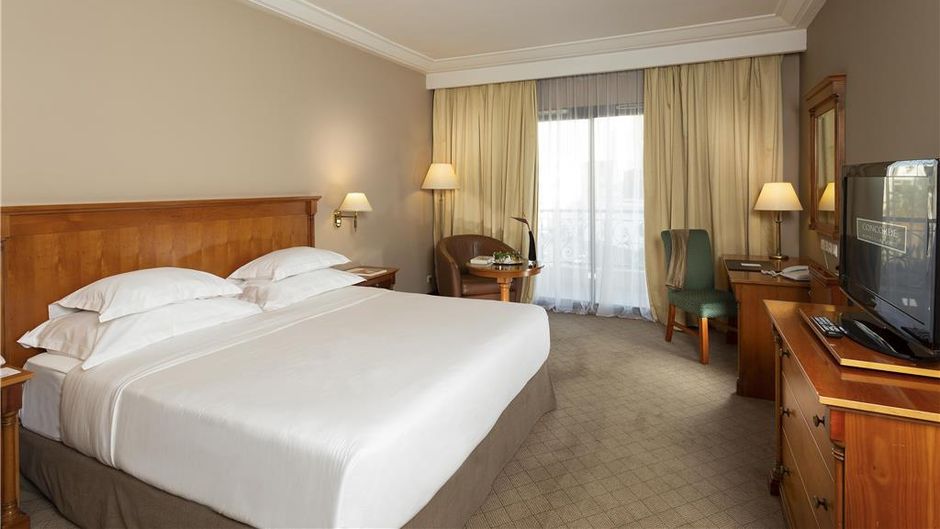 Concorde Les Berges du Lac Room
