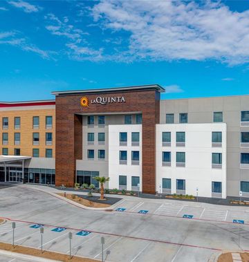 La Quinta Inn & Suites by Wyndham Eagle
